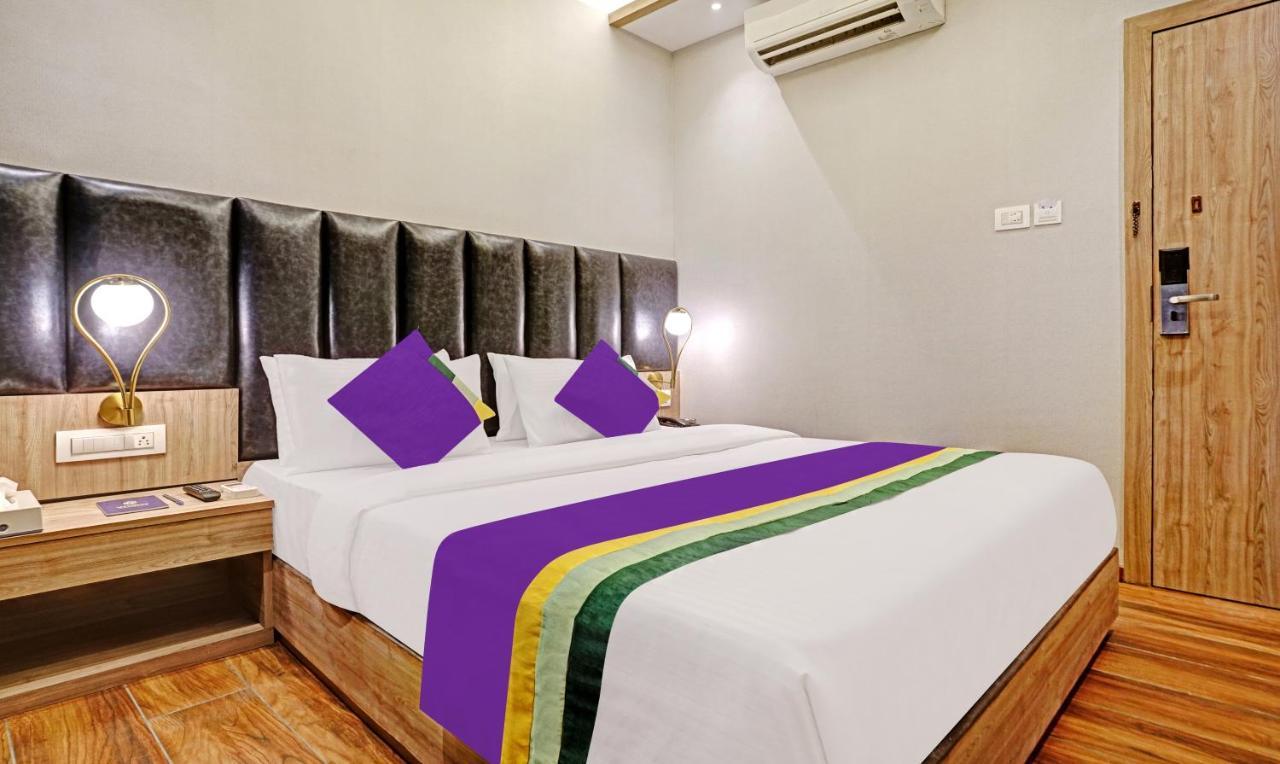 Hotel Treebo Premium Widlor Boutique Bombay Exterior foto